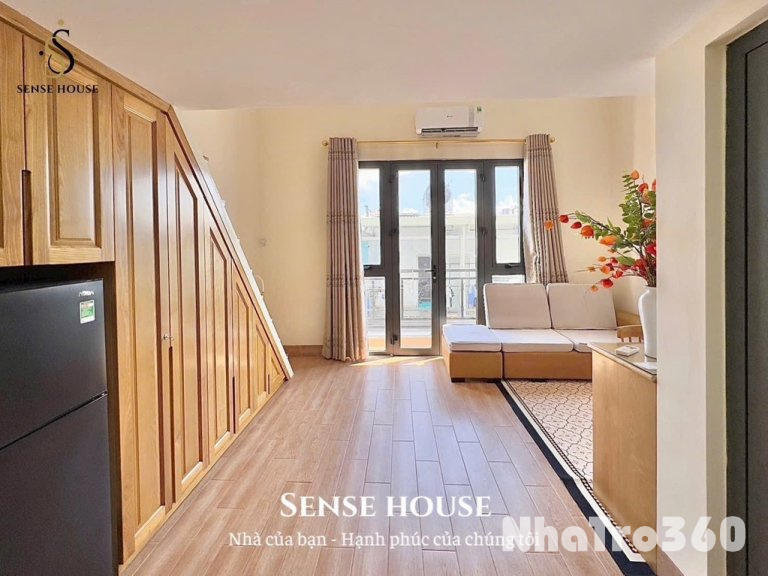 Full nội thất, gác, ban công, thang máy