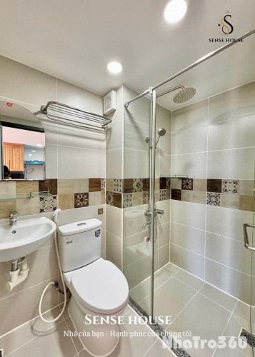 Full nội thất, gác, ban công, thang máy