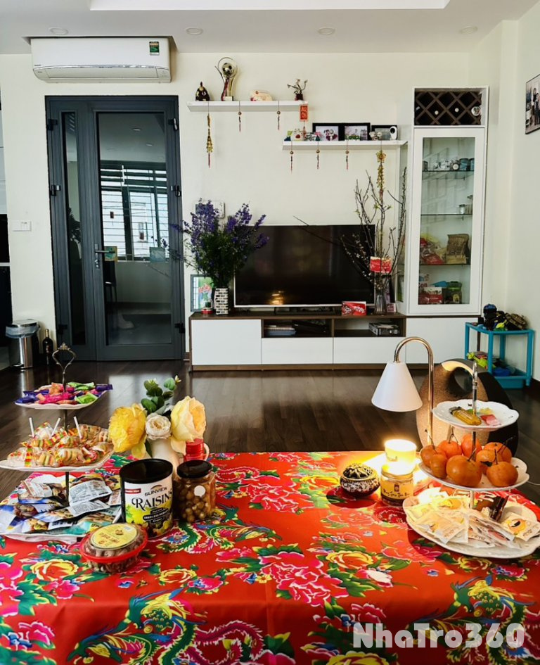 Nhà nguyên căn 5 tầng (50m) đường Xuân Đỉnh