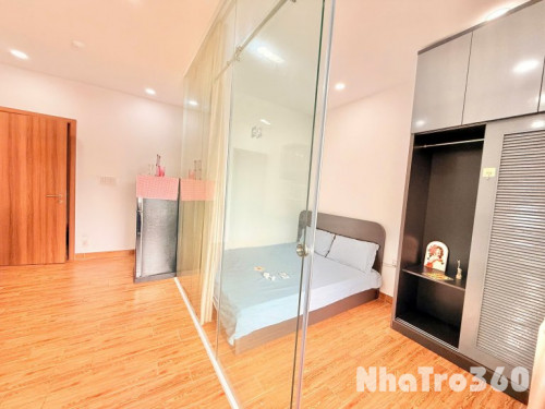 🏡 1PN – Ban công lớn – Full nội thất – Có thang máy | Gần Sân bay – Công viên Hoàng Văn Thụ – Etown  Căn hộ 1PN full nội thất