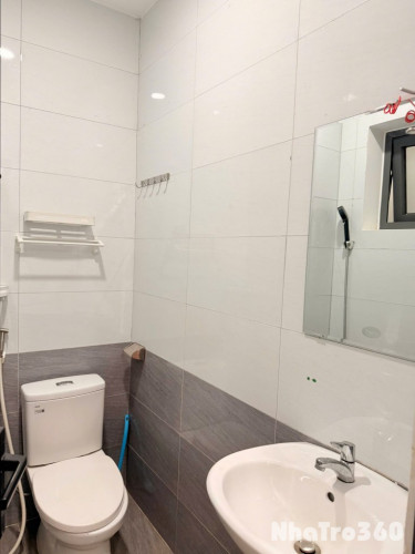🏡 1PN – Ban công lớn – Full nội thất – Có thang máy | Gần Sân bay – Công viên Hoàng Văn Thụ – Etown  Căn hộ 1PN full nội thất
