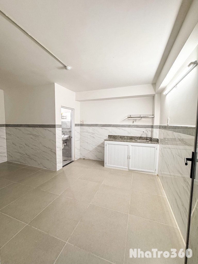 PHÒNG SẴN MÁY LẠNH GẦN IUH