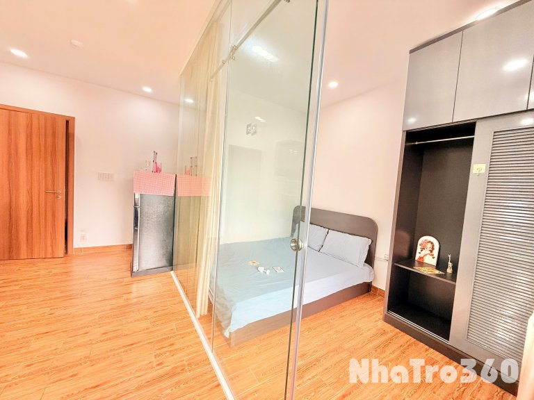 🏡 1PN – Ban công lớn – Full nội thất – Có thang máy | Gần Sân bay – Công viên Hoàng Văn Thụ – Etown  Căn hộ 1PN full nội thất