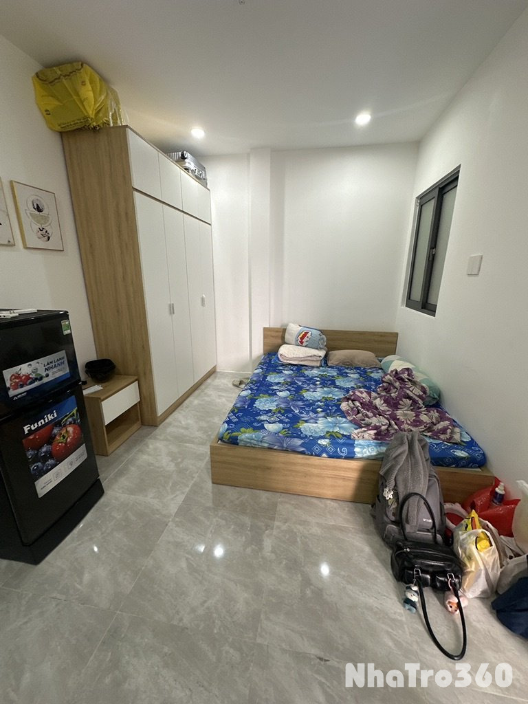 Em cần pass căn hộ hiện đang thuê ạ