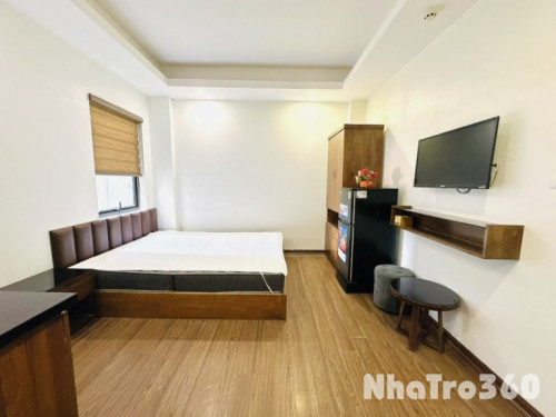 Miễn phí dịch vụ với khách đóng 3 tháng 1