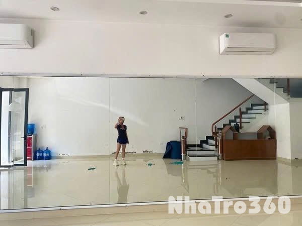 CHÍNH CHỦ CHO THUÊ MẶT BẰNG TẦNG 01 TẠI VINCOM TUYÊN Q