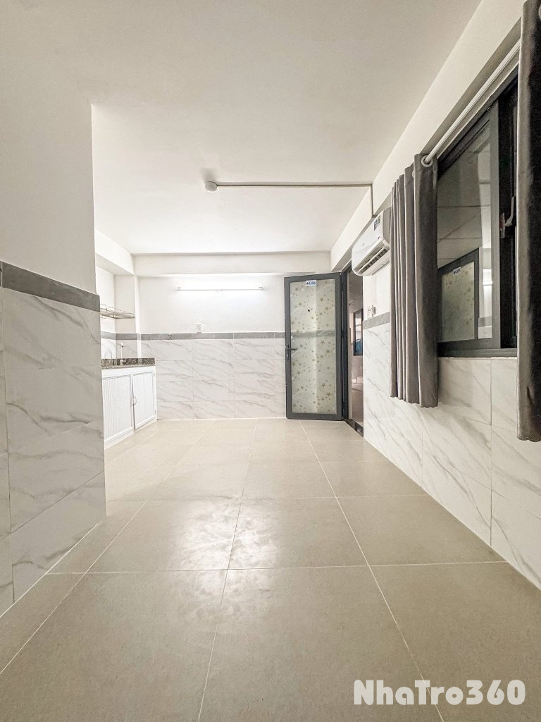 PHÒNG SẴN MÁY LẠNH GẦN IUH