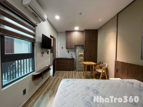 Căn Hộ Full Nội Thất - Cửa Sổ Trời - Tân Bình