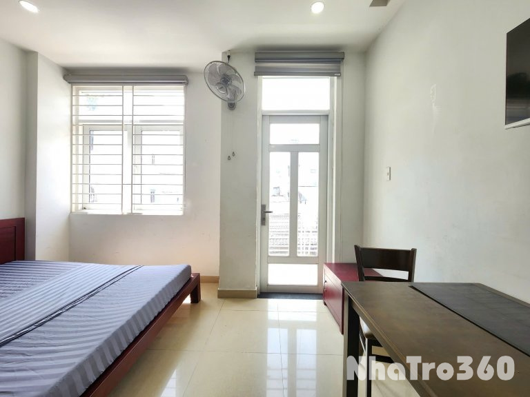 Studio ban công Q10 - gần công viên Thỏ Trắng, Đh Bách Khoa, Đh Huflit, ...