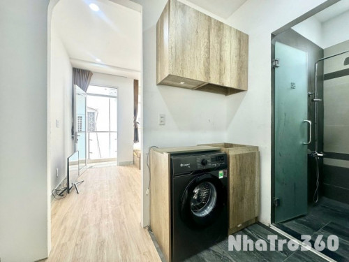 Studio tách bếp ban công Q1 - gần công viên Lê Văn Tám, chợ Tân Định, cầu Hoàng Hoa Thám,...