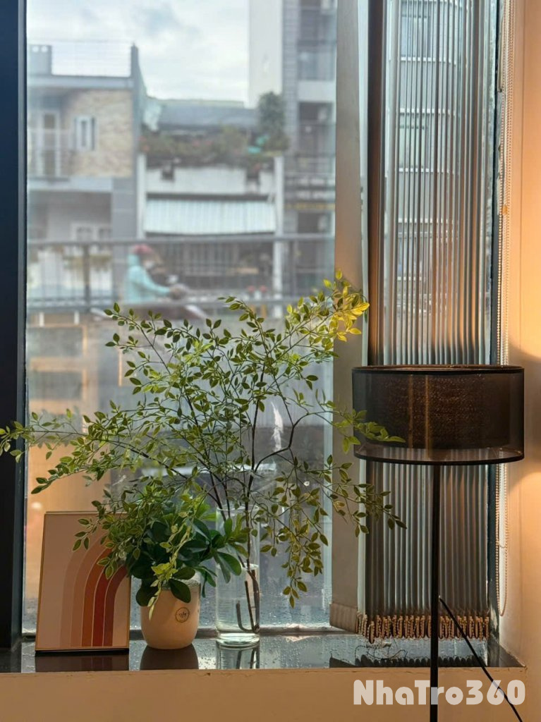 Studio cửa sổ lớn ngay chân cầu Nguyễn Văn Cừ, gần cầu chữ Y, chợ Rạch Ông,...