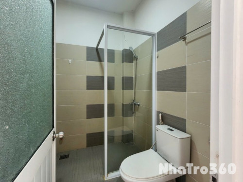 Studio ban công Q10 - gần công viên Thỏ Trắng, Đh Bách Khoa, Đh Huflit, ...