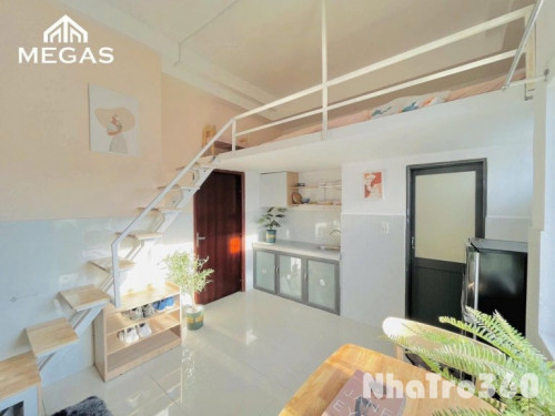 Duplex Cửa Sổ Trời Full NT Ở HV Hàng Ko Tân Bình
