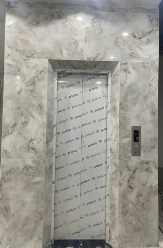 Cho thuê nhà mới, Trần Nhân Tông, thang máy; vỉa hè 122m2* 4T- 50 Tr