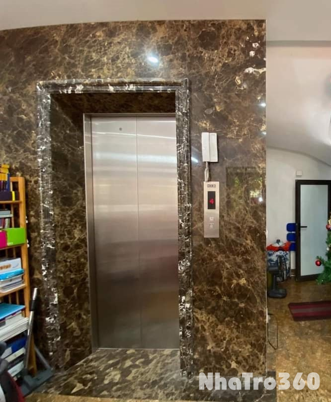 Mình cho thuê nhà mới, hai mặt tiền, Thụy Khuê, 110m2x 4T vỉa hè 30 Tr