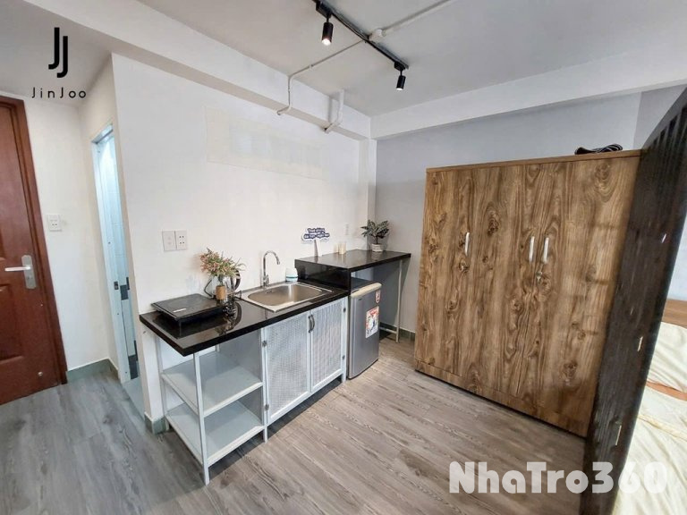 Căn hộ full nội thất Đinh Công Tráng Quận 1