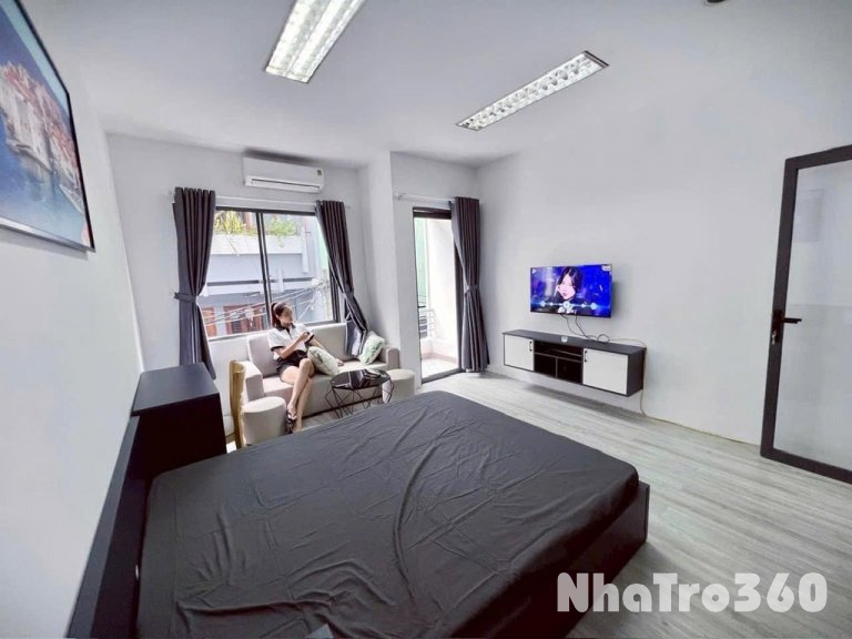 Trống sẵn căn tách bếp ban công gần sân bay TSN