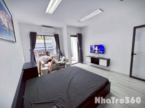 Trống sẵn căn tách bếp ban công gần sân bay TSN