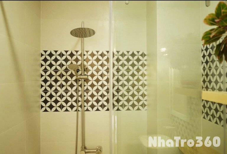 Căn Hộ Ban Công Full Nội Thất gần sân bay