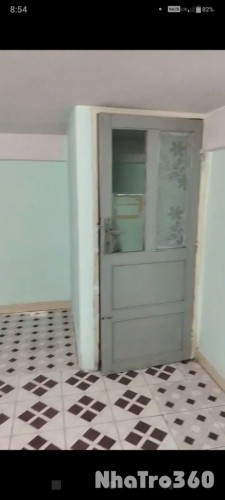 CHO THUÊ PHÒNG NHÀ MẶT TIỀN LÊ THỊ BẠCH CÁT, P.11, Q.11 GIÁ 2 TRIỆU 500.