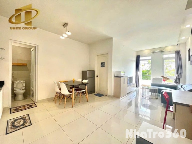 Cho thuê căn hộ 1PN, ban công, Q4, Đường Tôn Thất Thuyết, gần ĐH Nguyễn Tất Thành, ĐH Luật, Chợ Xóm Chiếu