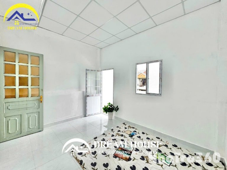 Full nội thất, studio, ban công, tách bếp, giá rẻ