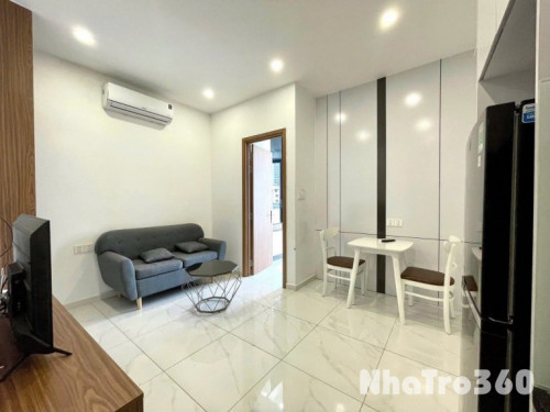 Căn hộ 1 phòng ngủ ban công gần sân bay