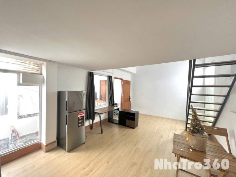 Duplex Cửa Sổ Trời - Full NT - Sân Bay Tân Bình