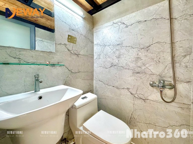 Full nội thất, duplex, ban công, tự do, giá rẻ