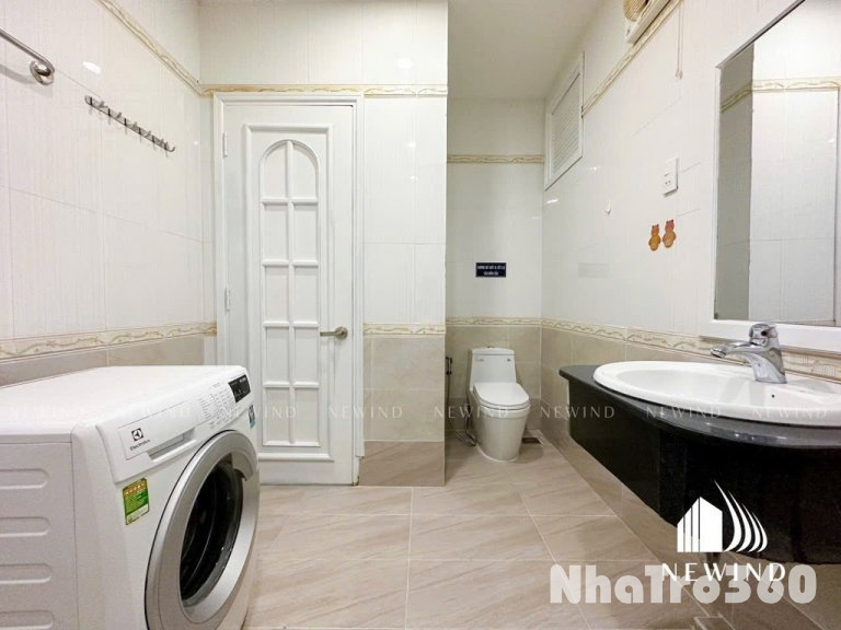 Căn hộ full nội thất tại Tô Hiến Thành Quận 10