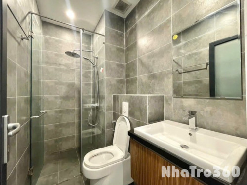 Căn hộ 1 phòng ngủ ban công gần sân bay