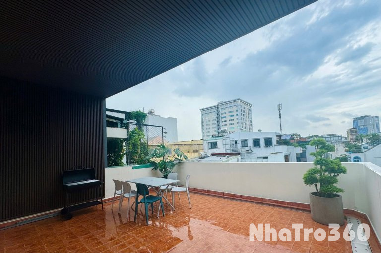 Cho thuê căn hộ ban công, Q1, Đường Huỳnh Khương Ninh, gần Chợ Tân Đinh, Công Viên Lê Văn Tám, Cầu Bông