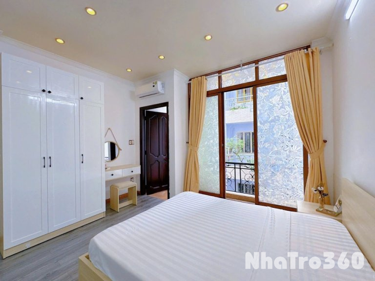 STUDIO BAN CÔNG TRUNG TÂM QUẬN 1  FULL NỘI THẤT