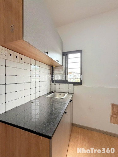 Gần VAA – HUFLIT – HUIT – VHU. Studio 30m2 cửa sổ