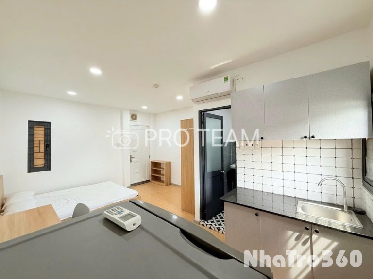 Gần VAA – HUFLIT – HUIT – VHU. Studio 30m2 cửa sổ