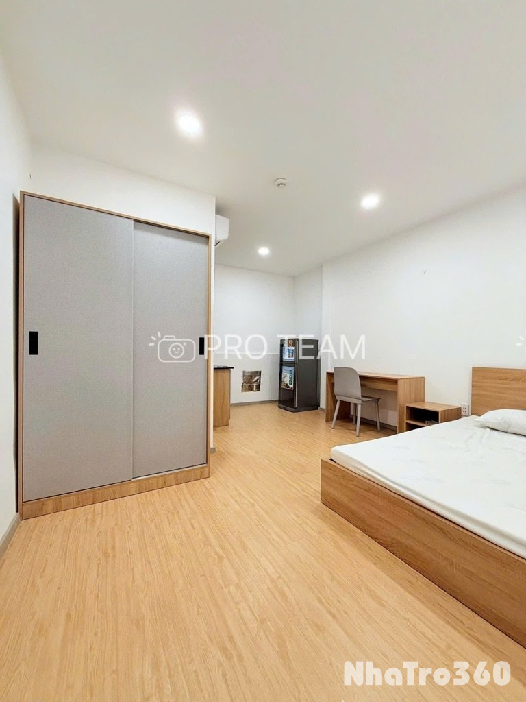 Gần VAA – HUFLIT – HUIT – VHU. Studio 30m2 cửa sổ