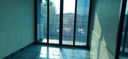 Cho thuê nhà KD onl, ở gđ, nhóm phố Lạc Trung, 30m² x 5 tầng, 3PNkk, 15 triệu/tháng