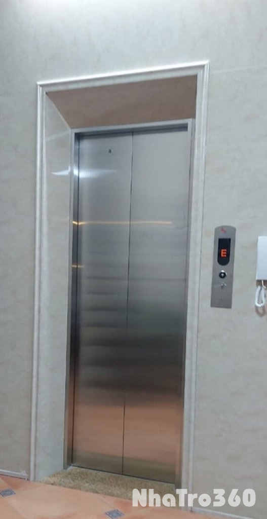 Mình cho thuê nhà lô góc, mới, Nam Trung Yên; vỉa hè 100m2* 5T- 30 Tr