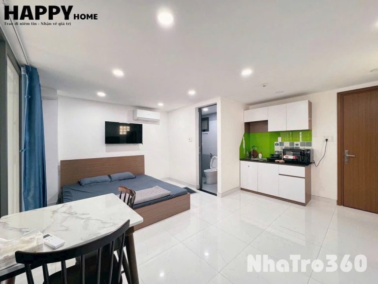 Vừa khai trương phòng trọ có ban công gần sân bay