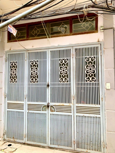 Cho thuê nhà ngõ 20 Đại La, 32m² x 4 tầng, 3PN, 3 wc, 9 triệu/tháng