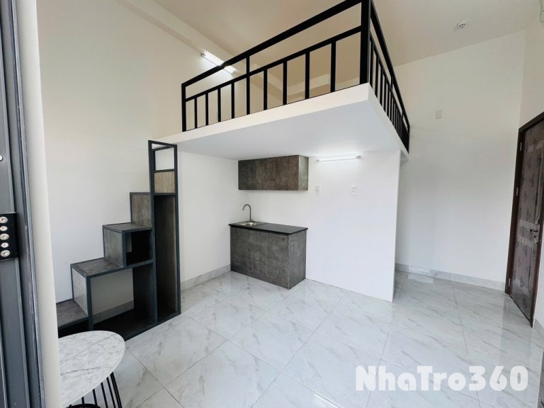 GÁC LỬNG + BAN CÔNG FULL NỘI THẤT - TÂN BÌNH