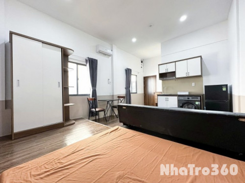 Studio 2 cửa sổ, máy giặt riêng, Full nội thất Q5