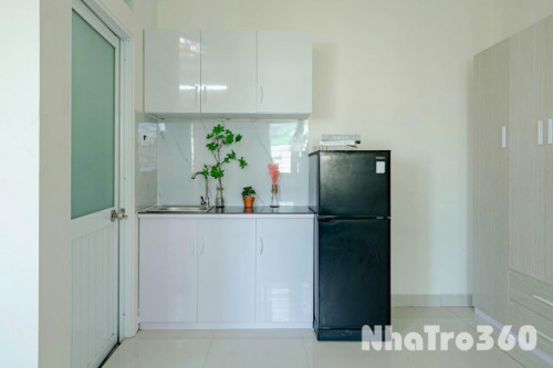 ✨️Cho thuê căn studio ban công ngay chân cầu Nguyễn Văn Cừ quận 1