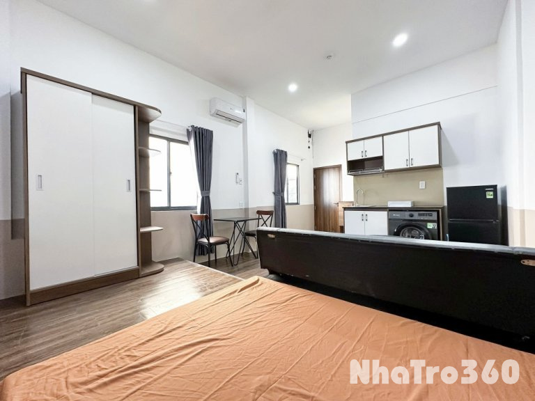 Studio 2 cửa sổ, máy giặt riêng, Full nội thất Q5