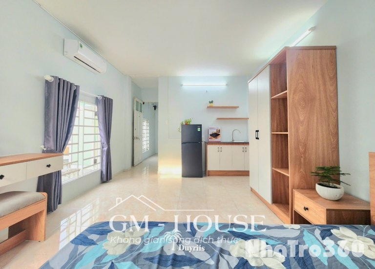 Trống Sẵn Studio 30m2 Full Nội Thất - cửa sổ lớn