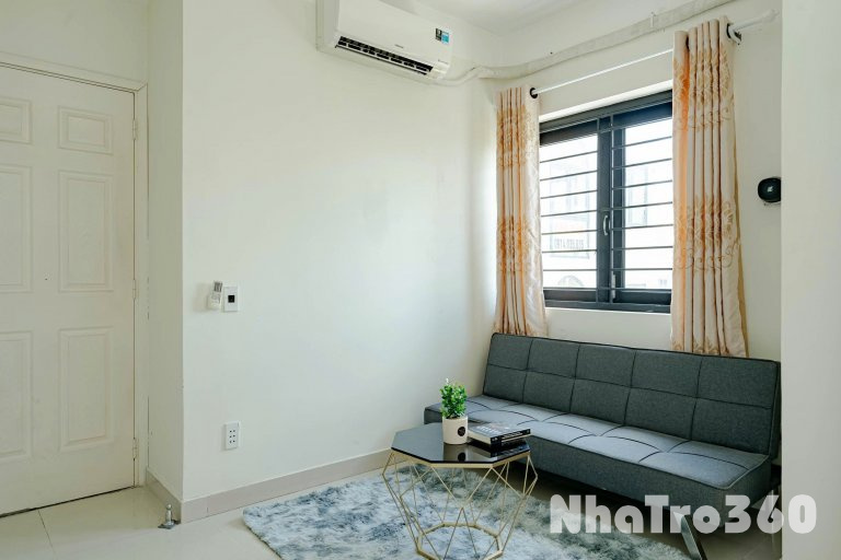 ✨️Cho thuê căn studio ban công ngay chân cầu Nguyễn Văn Cừ quận 1