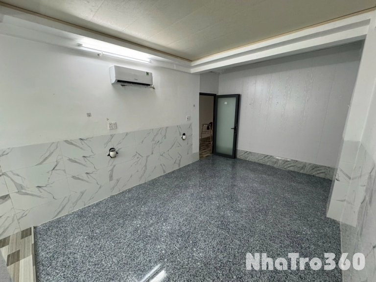 CHDV mới xây có bảo vệ giữ xe có sẵn giặt sấy