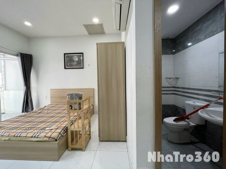 STUDIO FULL NỘI THẤT, BAN CÔNG, MÁY GIẶT RIÊNG Q8