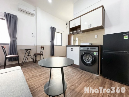Studio 2 cửa sổ, máy giặt riêng, Full nội thất Q5