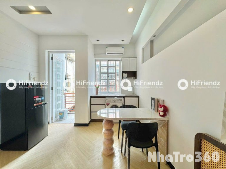 Cô Giang quận 1 - chợ Bến Thành, phố tây Bùi Viện, cầu Ông Lãnh,...